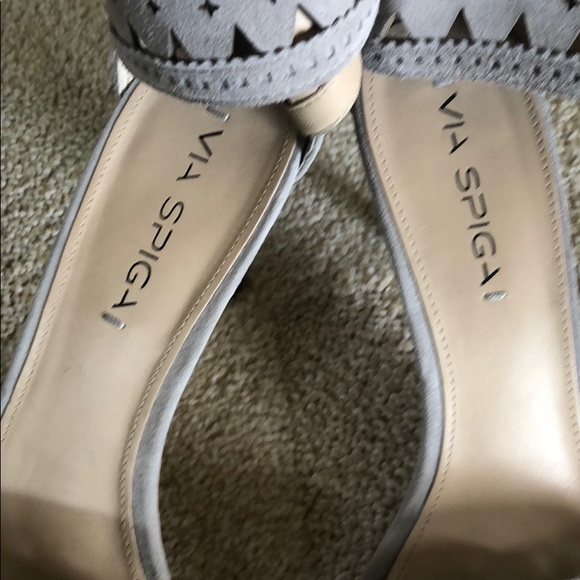 Via Spiga Gray Suede Heels - Picture 7 of 7